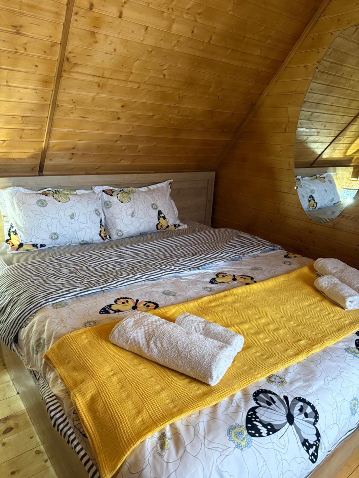 Sunshine House Villa Kutaisi Eksteriør bilde